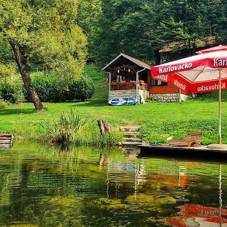 Holiday Home Radocaj Слуни Екстериор снимка