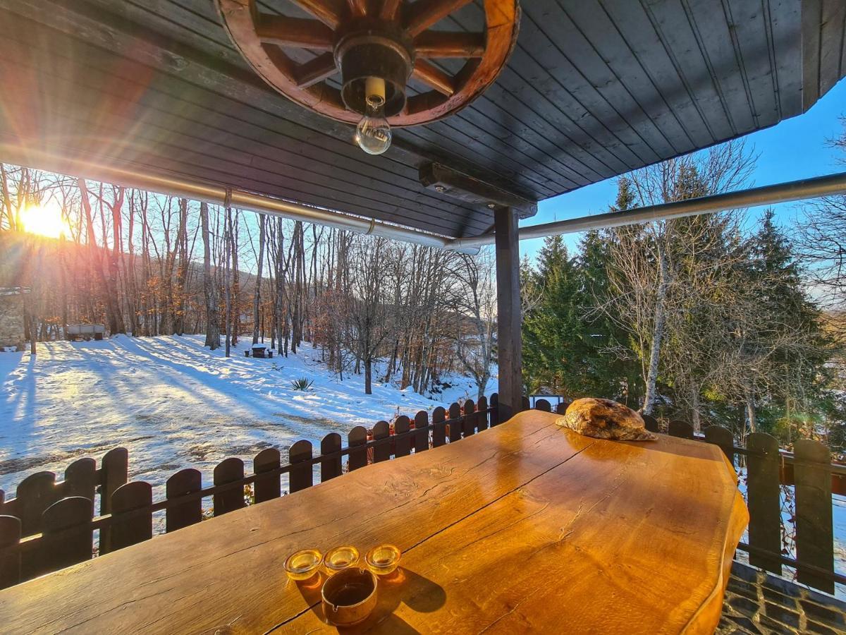 Holiday Home Radocaj Слуни Екстериор снимка
