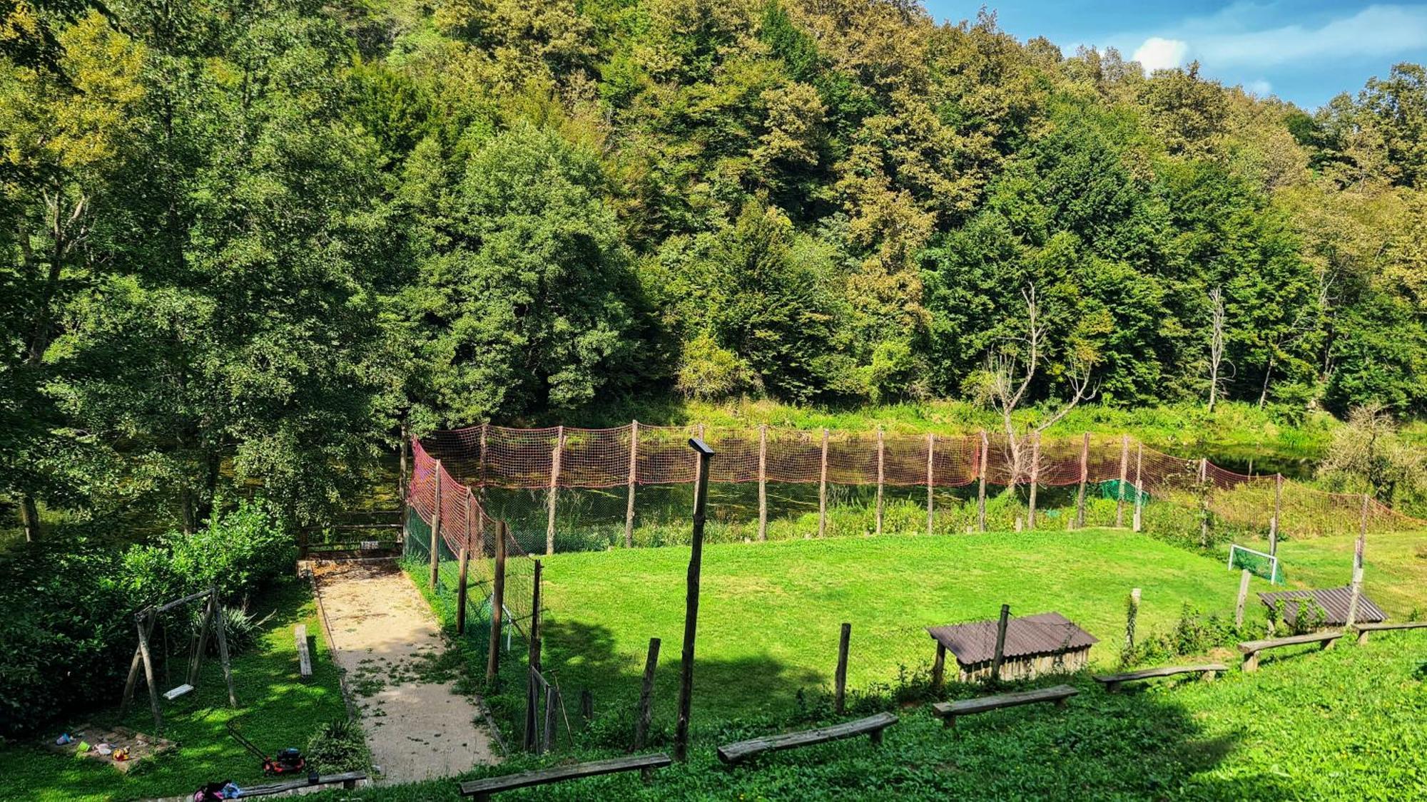 Holiday Home Radocaj Слуни Екстериор снимка